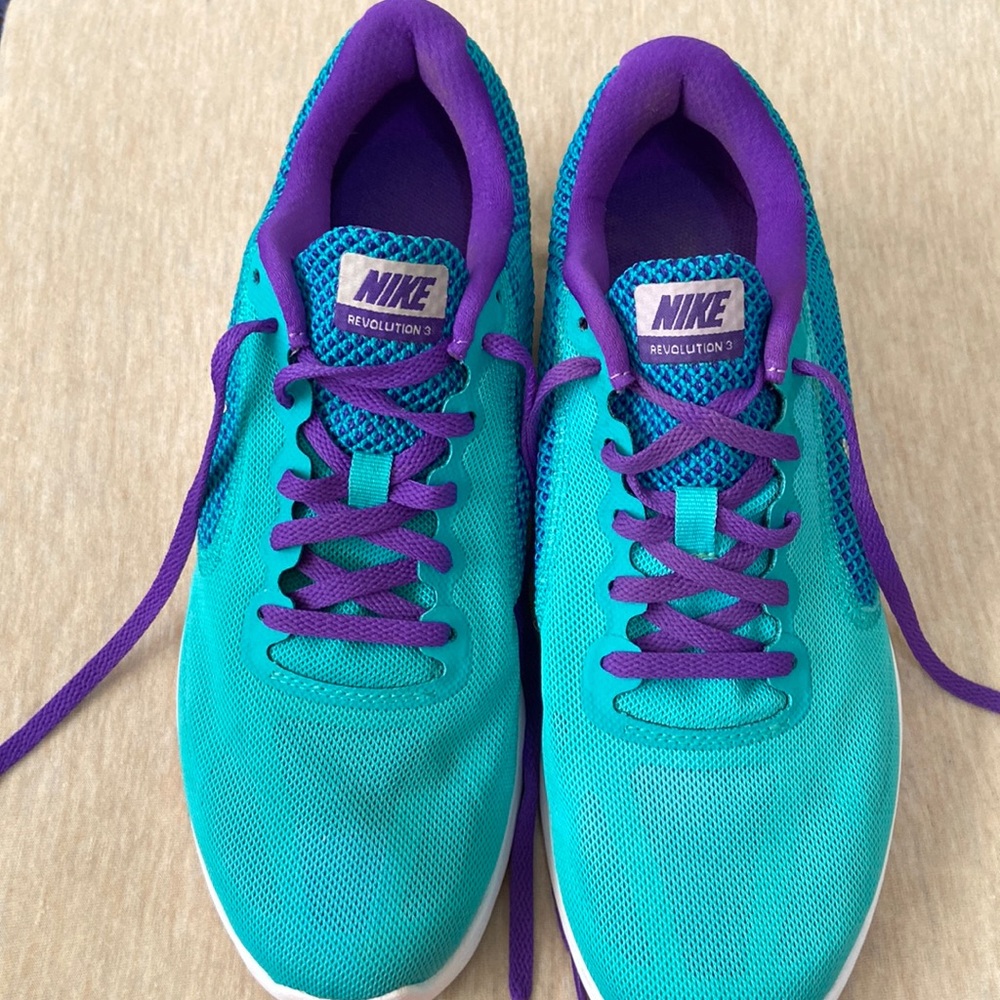 Nike